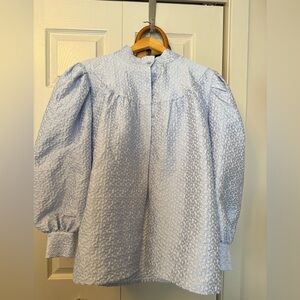 NWOT-Saint Tropez West Light Lavender Textured Floral Shirt